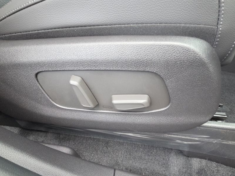 New 2027 Kia Carnival MPV Van
