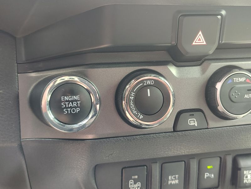 Used 2021 Toyota Tacoma Truck