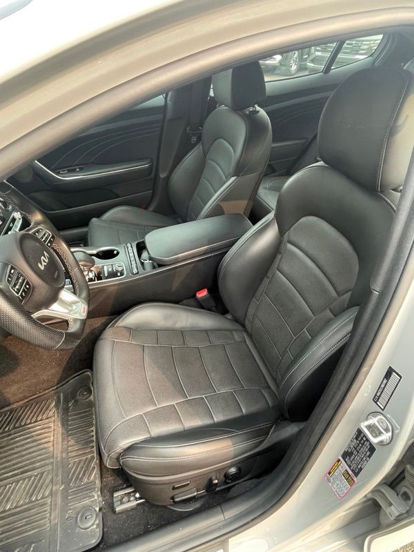 Used 2022 Kia Stinger Sedan