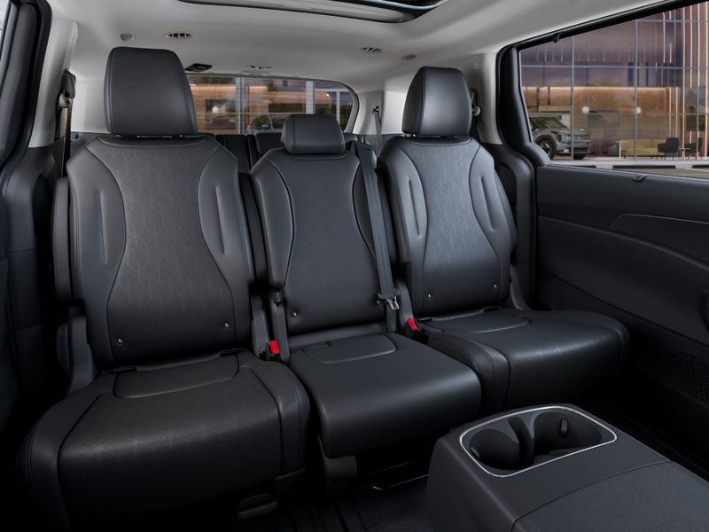 New 2027 Kia Carnival MPV Van