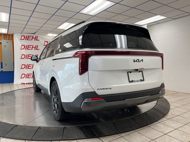 New 2026 Kia Carnival MPV Van