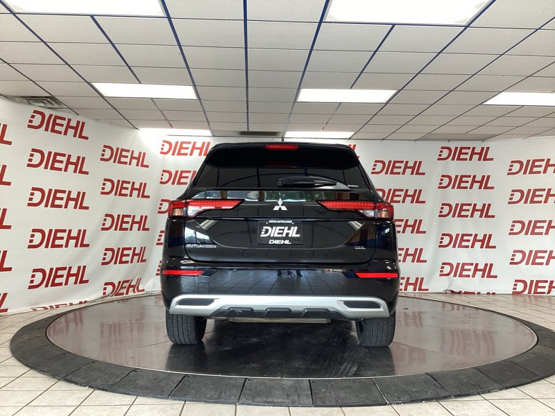 Used 2024 Mitsubishi Outlander SUV
