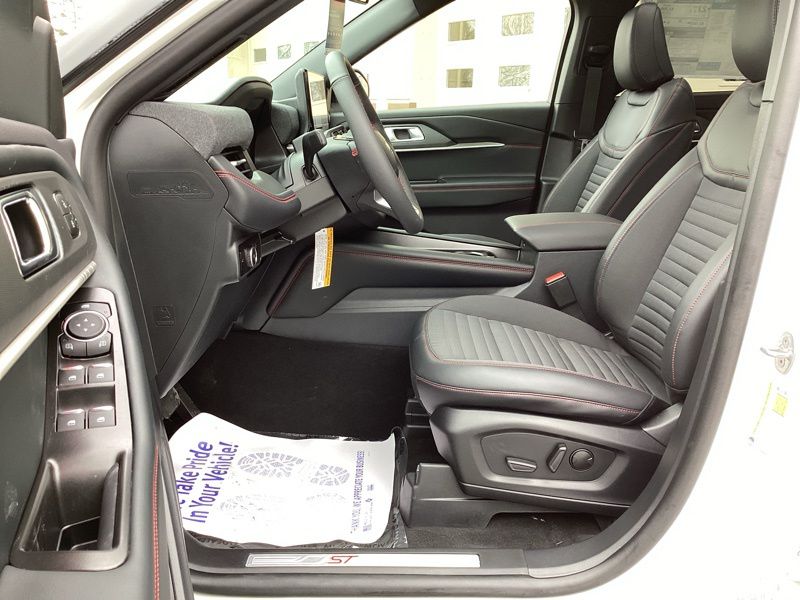 New 2026 Ford Explorer SUV