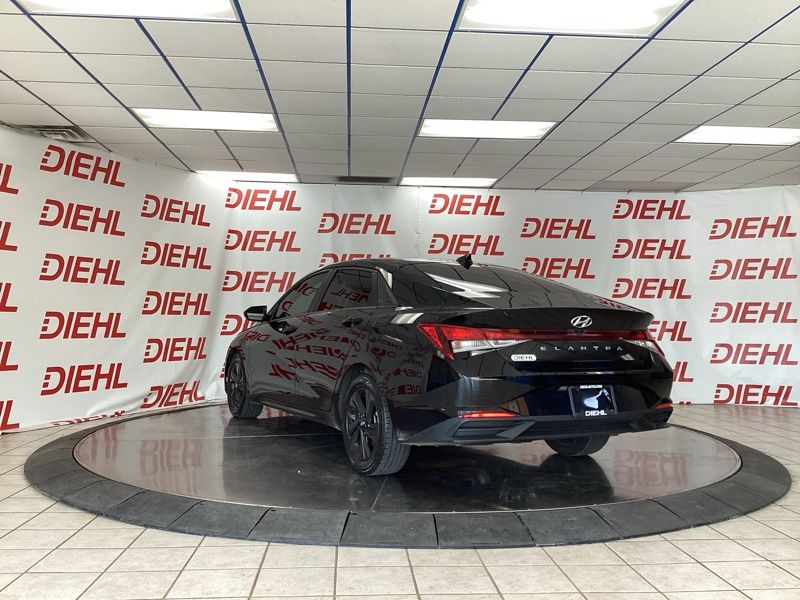 Used 2022 Hyundai Elantra Sedan