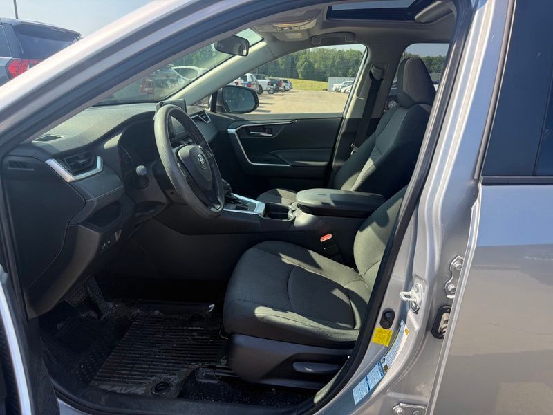 Used 2019 Toyota RAV4 SUV