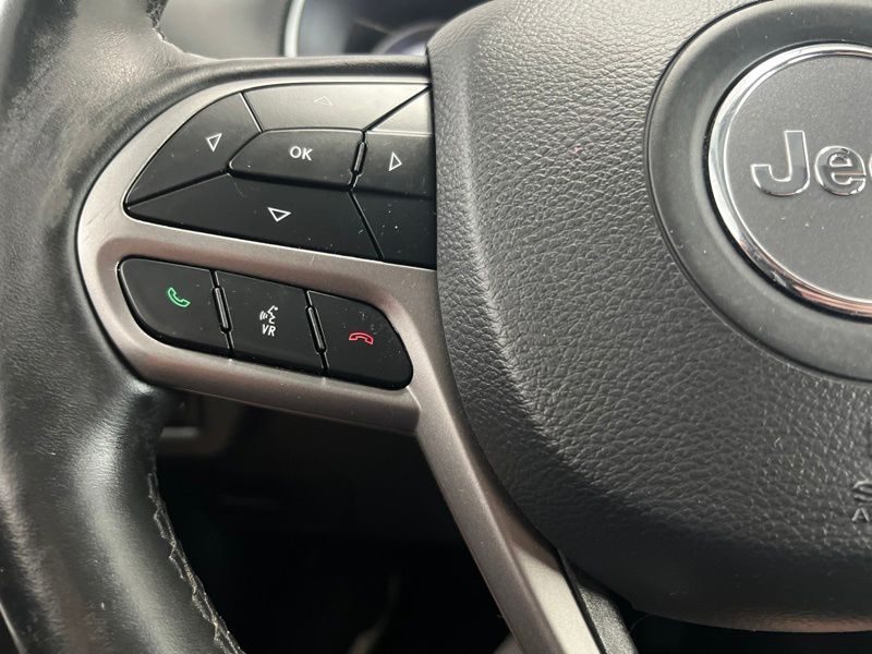 Used 2019 Jeep Cherokee SUV
