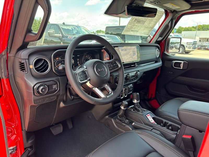 New 2026 Jeep Wrangler SUV