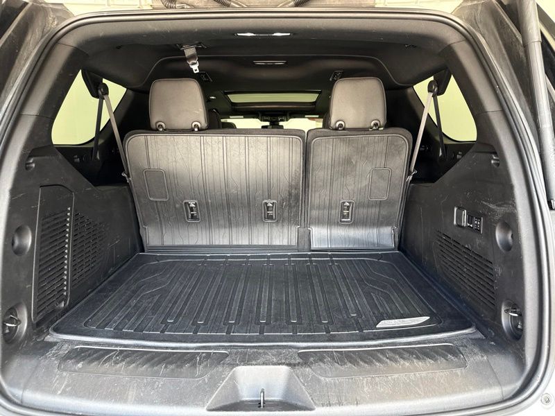 Used 2022 GMC Yukon XL SUV