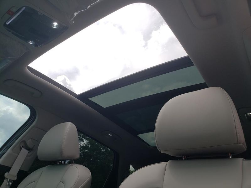 New 2026 Kia Sorento SUV