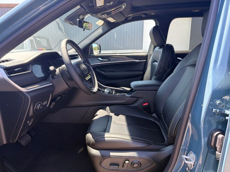 New 2026 Jeep Grand Cherokee SUV