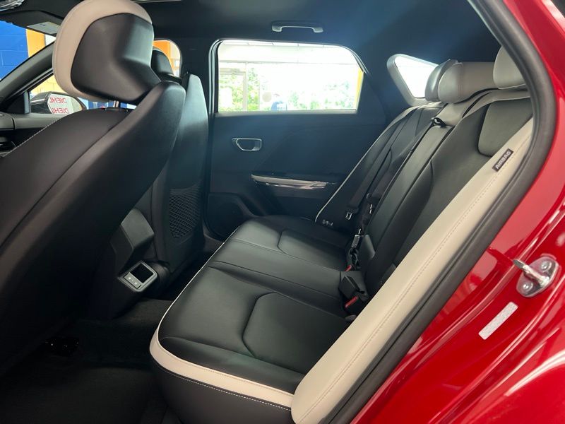 New 2026 Kia K4 Hatchback Hatchback