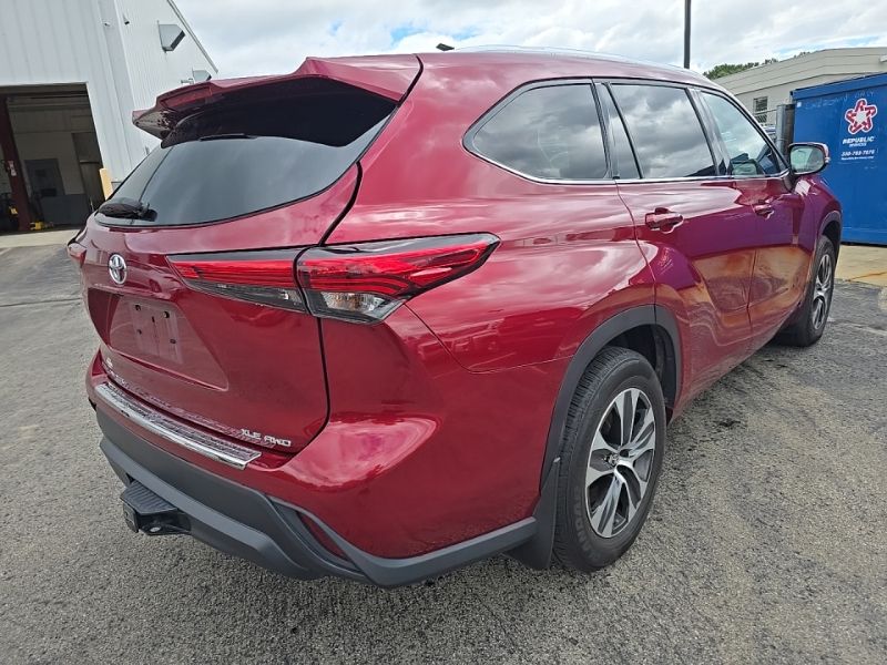 Used 2020 Toyota Highlander SUV