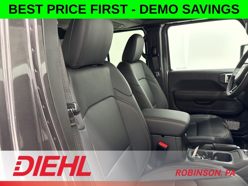 New 2026 Jeep Gladiator Truck