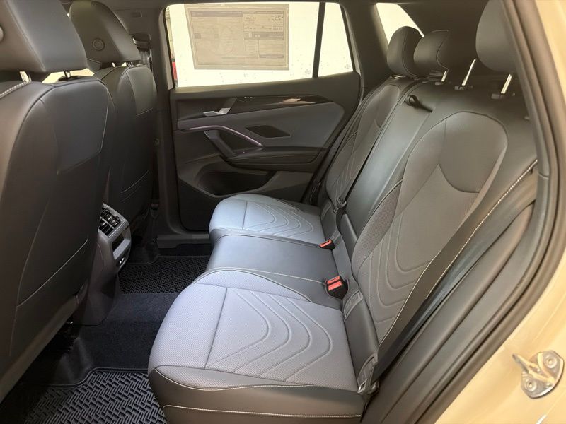 New 2026 Volkswagen Tiguan SUV