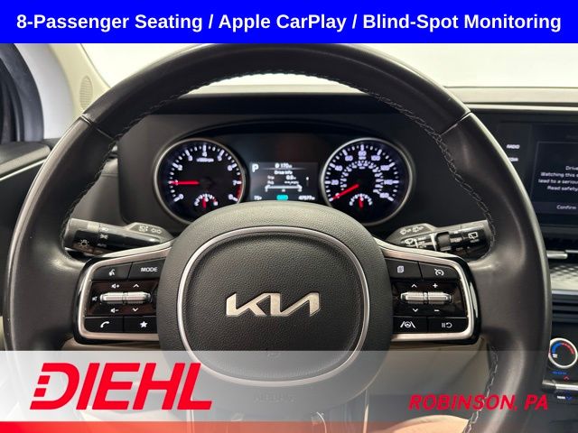 Used 2024 Kia Carnival Van