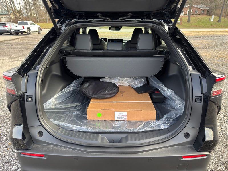 2026 Toyota bZ XLE - Photo 34