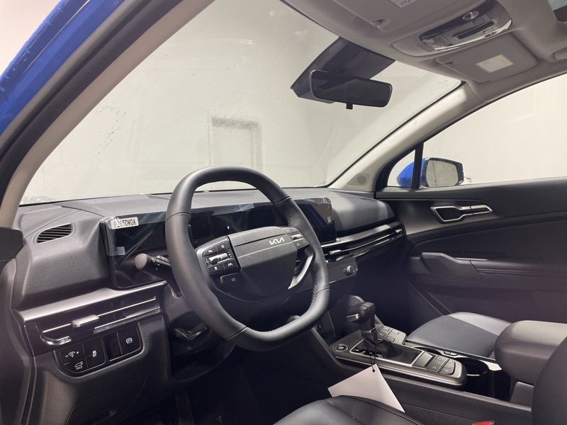 2026 Kia Sportage EX - Photo 21