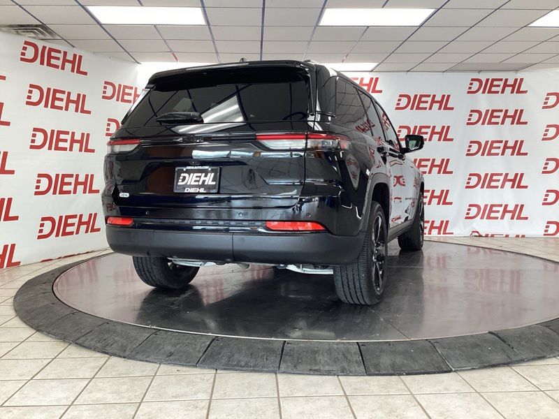 Used 2024 Jeep Grand Cherokee SUV