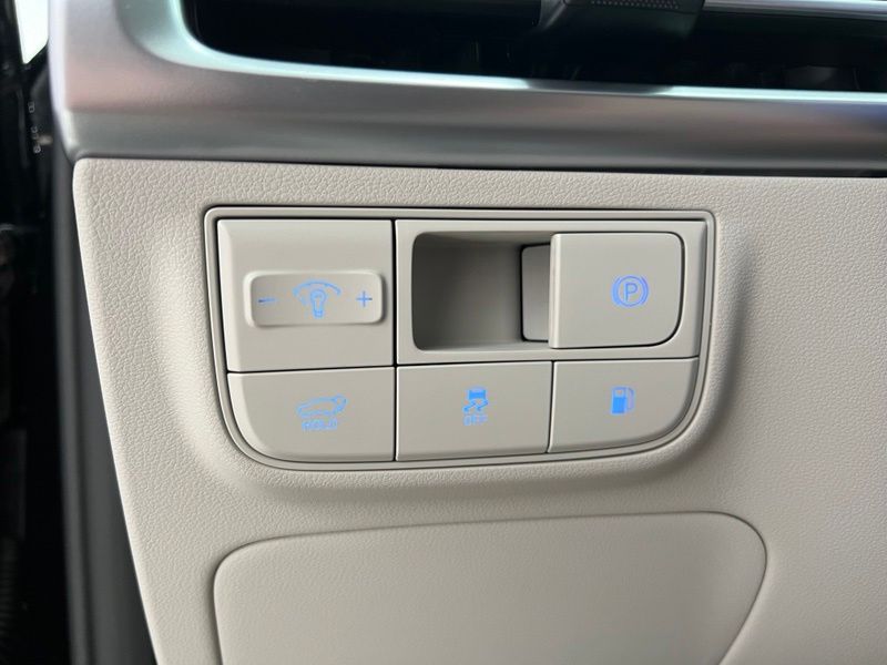 New 2026 Hyundai Tucson Plug-In Hybrid SUV