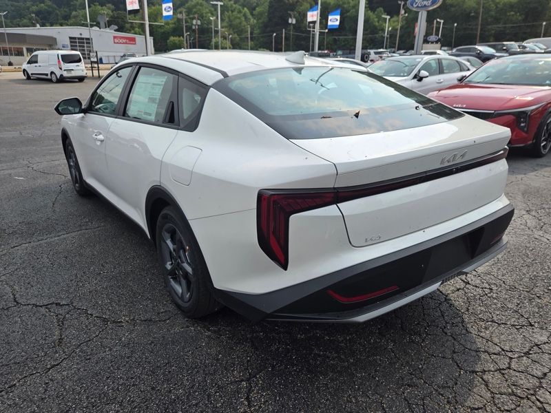 New 2026 Kia K4 Sedan