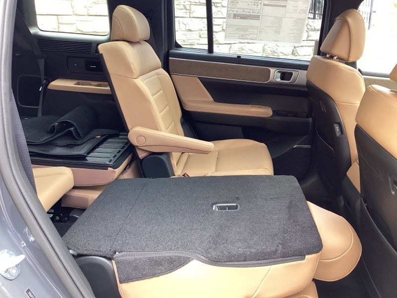 New 2027 Hyundai Santa Fe SUV