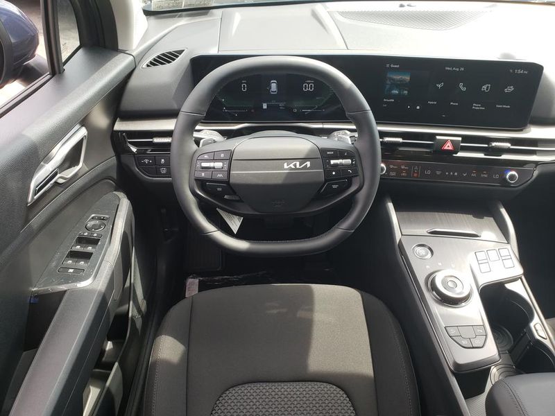 New 2027 Kia Sportage Hybrid SUV