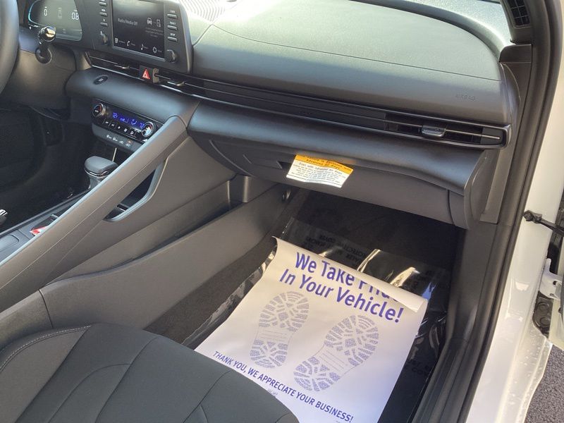 New 2026 Hyundai Elantra Sedan