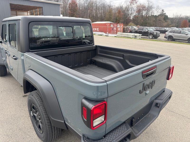 New 2026 Jeep Gladiator Truck