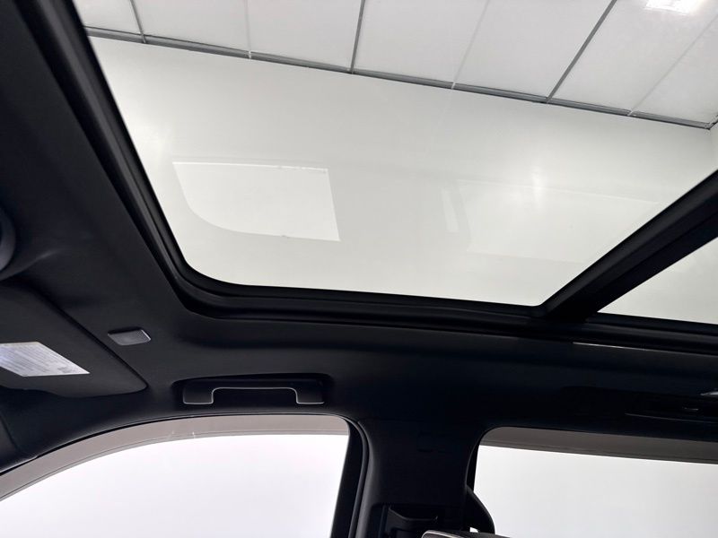 Used 2022 GMC Yukon XL SUV