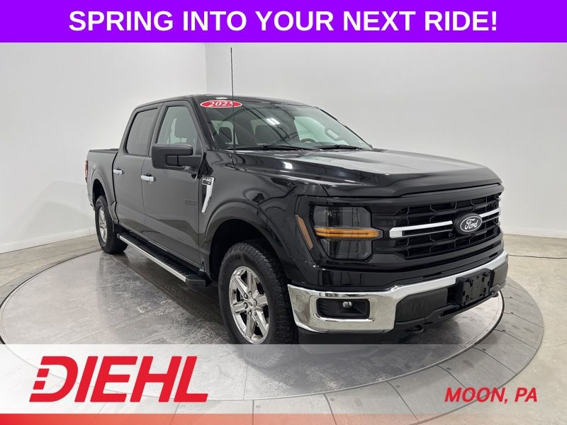 Black Metallic 2025 Ford F-150 XLT SuperCrew 4WD Pickup Truck Four-Wheel Drive Automatic