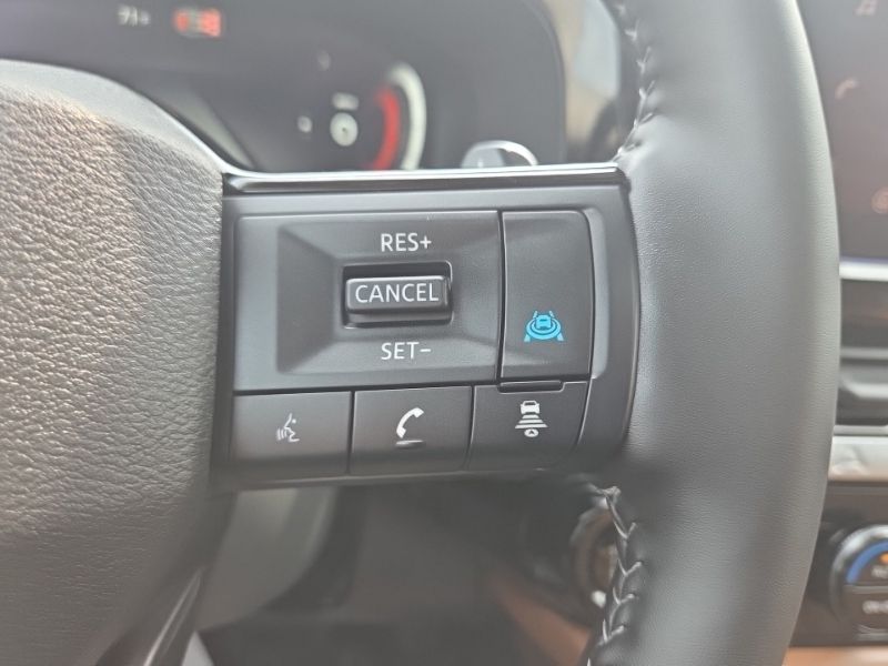 Used 2026 Nissan Pathfinder SUV