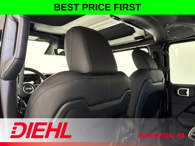 New 2026 Jeep Wrangler SUV