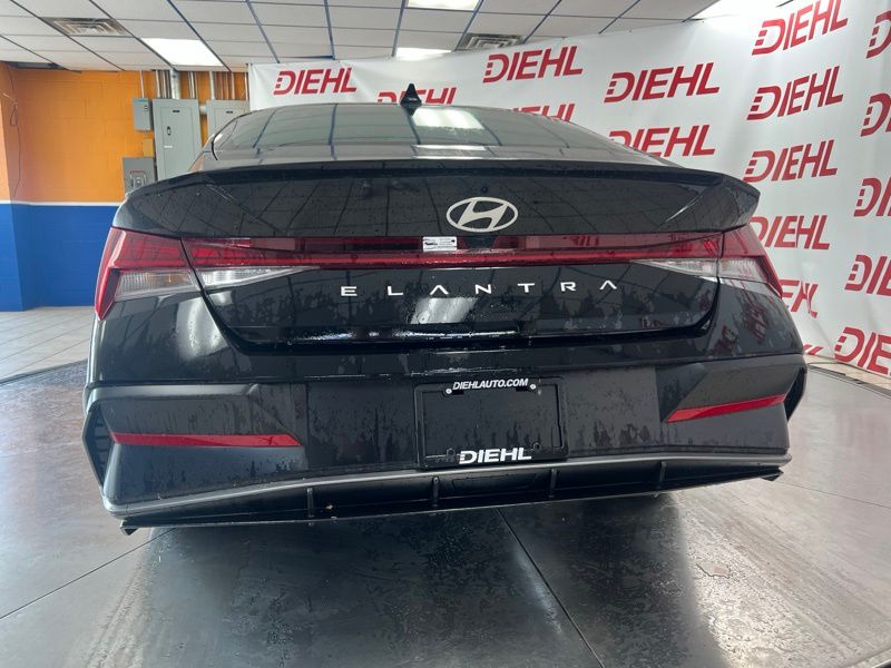 New 2026 Hyundai Elantra Sedan