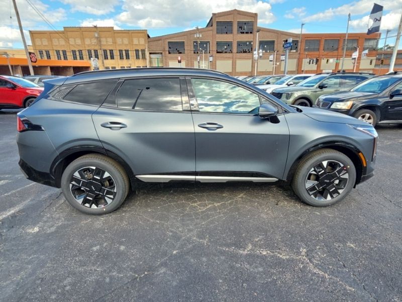 New 2026 Kia Sportage Hybrid SUV