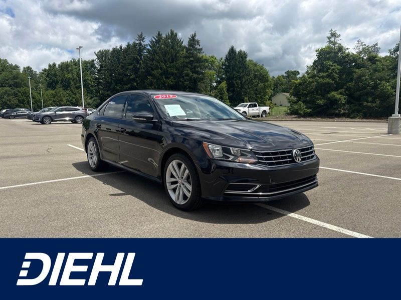 Deep Black Pearl 2019 Volkswagen Passat Sedan Front-Wheel Drive 6-Speed Automatic