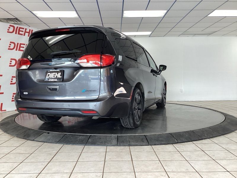 2020 Chrysler Pacifica Hybrid Touring L - Photo 7