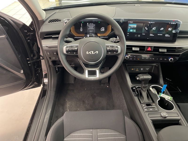 New 2026 Kia K5 Sedan