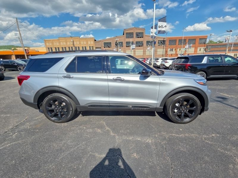 Used 2023 Ford Explorer SUV