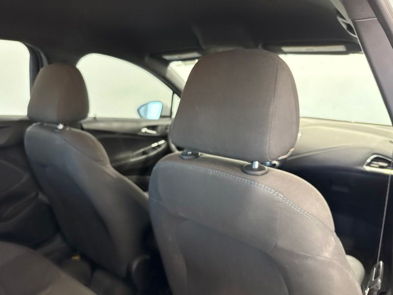 Used 2019 Chevrolet Cruze Hatchback