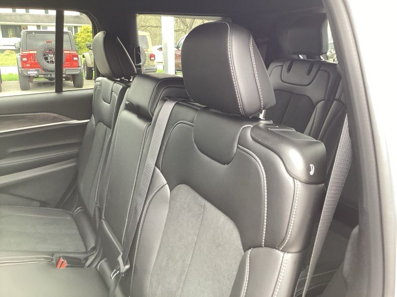 New 2026 Jeep Grand Cherokee L SUV