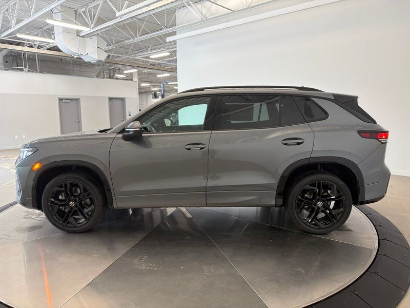 New 2026 Volkswagen Tiguan SUV