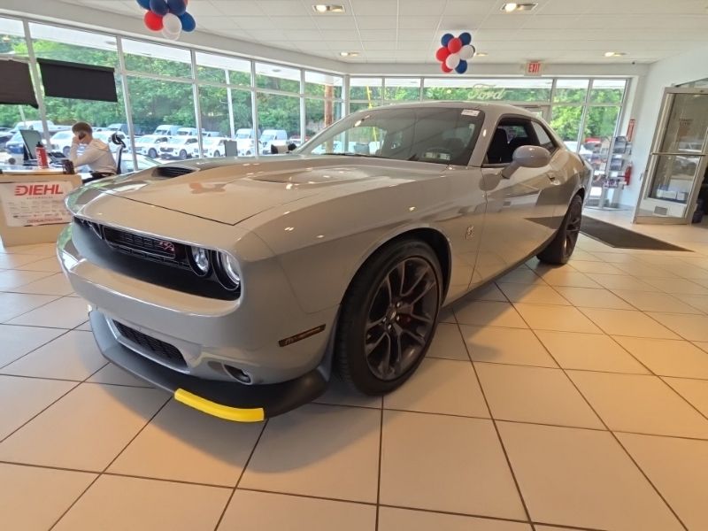 Used 2021 Dodge Challenger Coupe