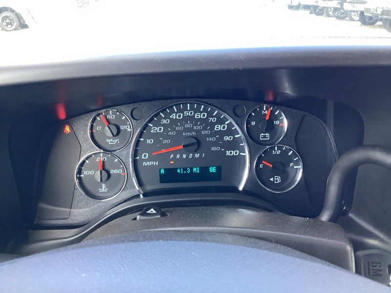 New 2026 Chevrolet Express 3500 Van