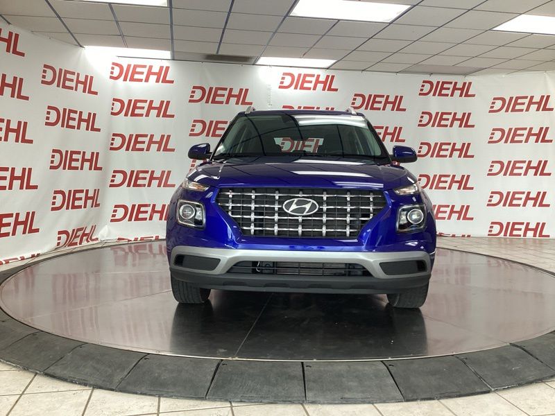 Used 2023 Hyundai Venue SUV
