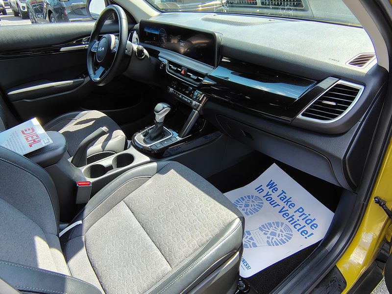 Used 2024 Kia Seltos SUV