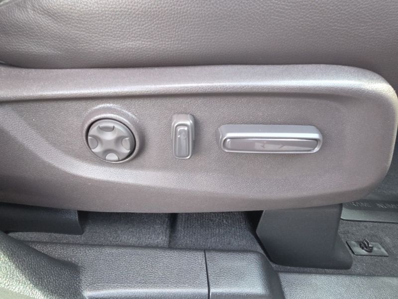 Used 2023 Honda Odyssey Van