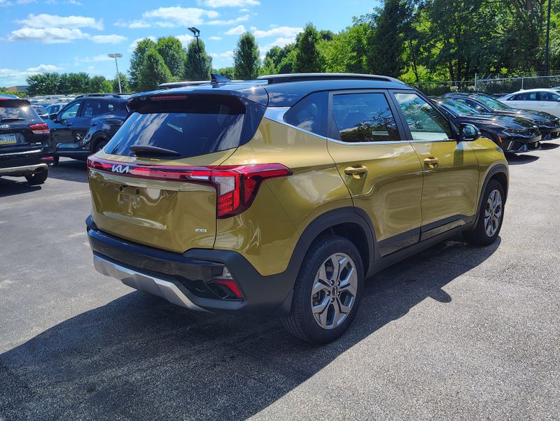 Used 2024 Kia Seltos SUV