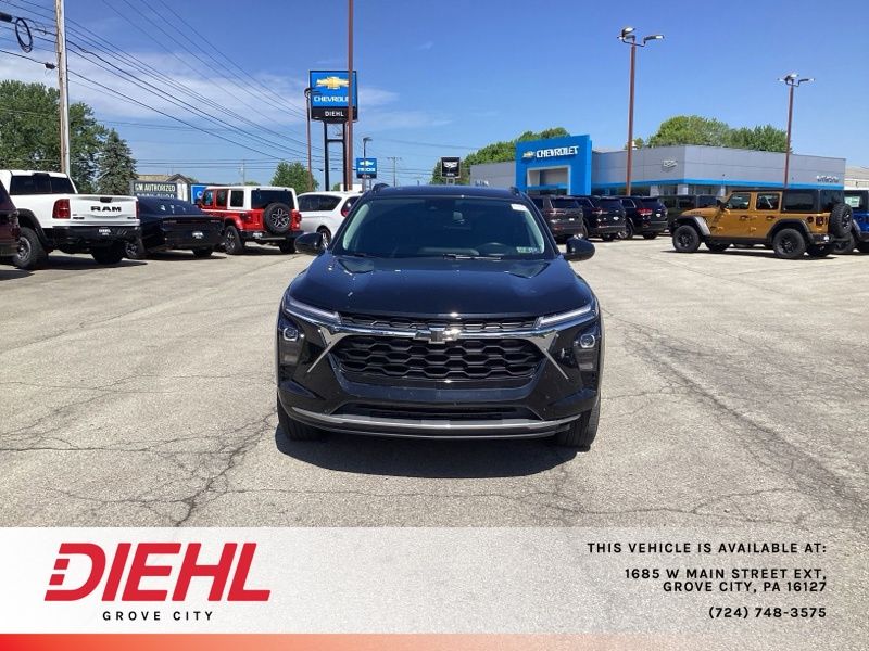 Used 2024 Chevrolet Trax SUV