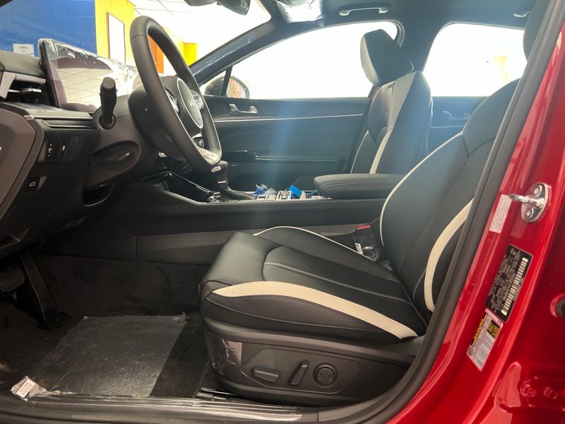 New 2026 Kia K5 Sedan