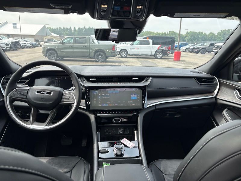 New 2026 Jeep Grand Cherokee SUV